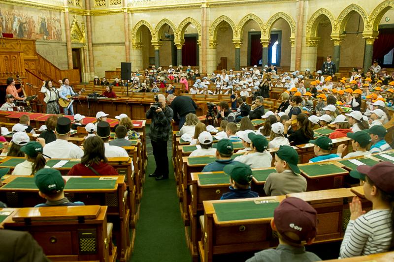 IN3_2323 Fáth Péter